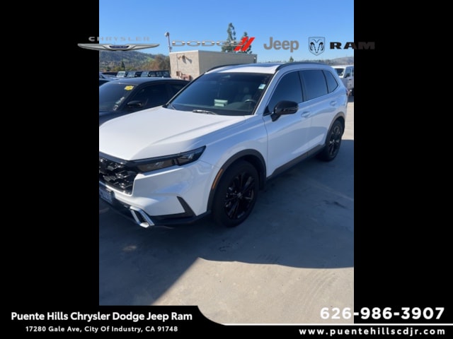 2024 Honda CR-V Sport Touring's photo