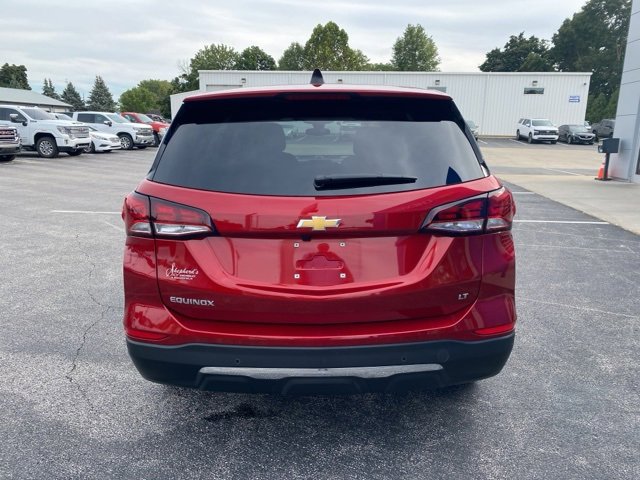 2024 Chevrolet Equinox LT photo 4