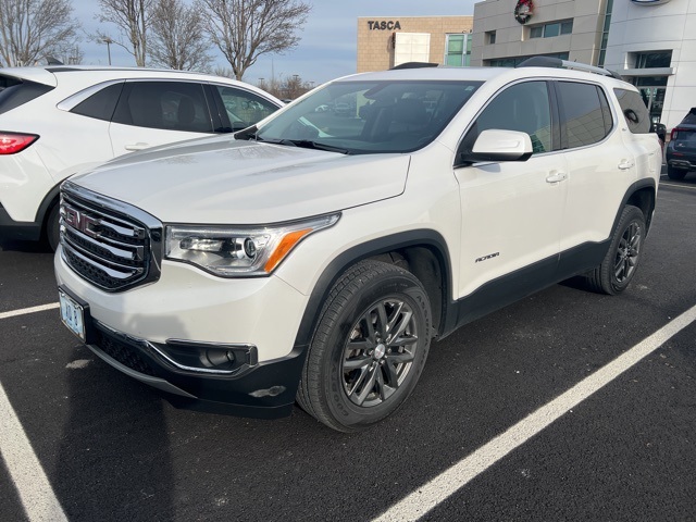 2019 GMC Acadia SLT-1's photo