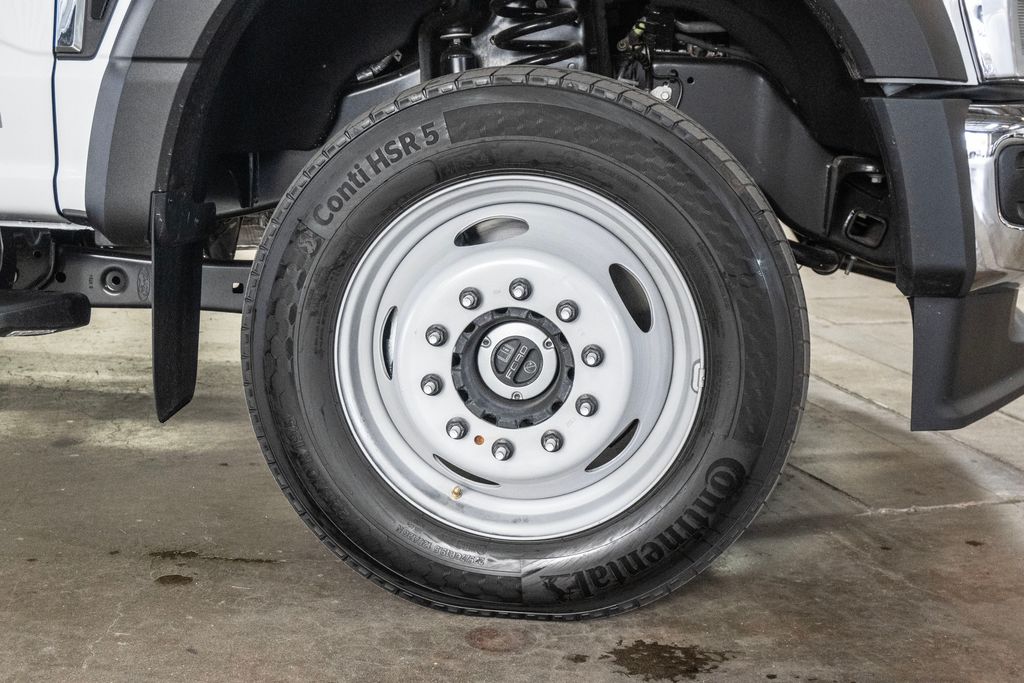 2024 Ford F-550 XL photo 21