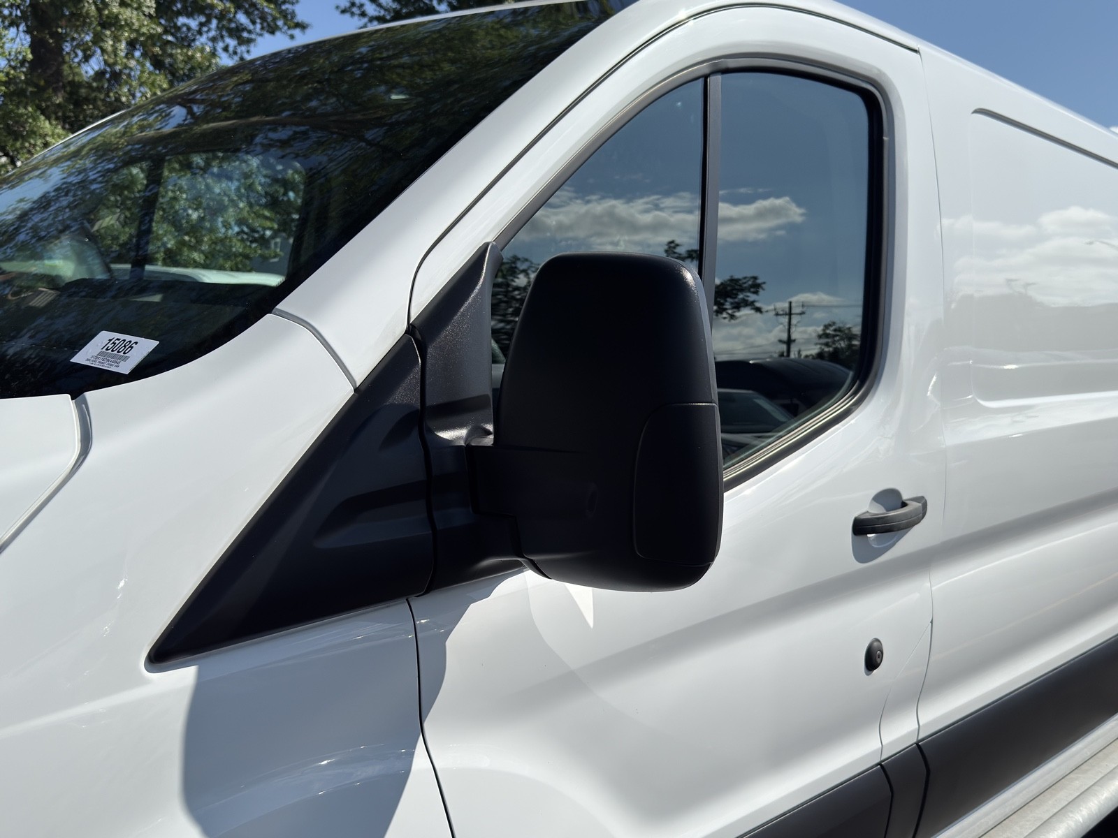 2024 Ford Transit photo 32