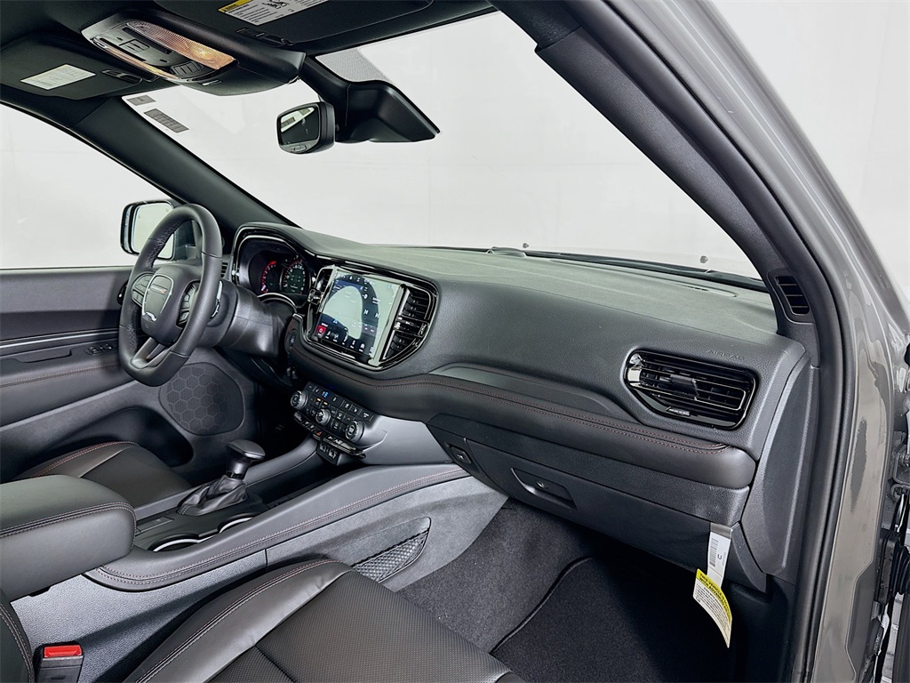 2025 Dodge Durango R/T Plus photo 29