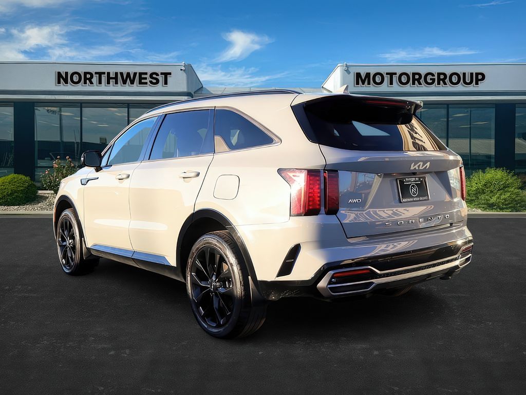 2022 Kia Sorento X-Line EX photo 3