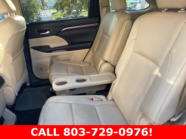2016 Toyota Highlander Limited Platinum photo 14