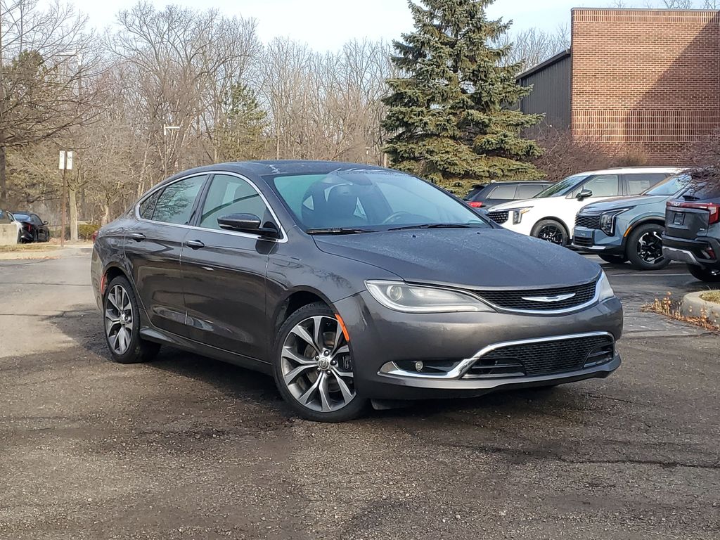 2016 Chrysler 200 C