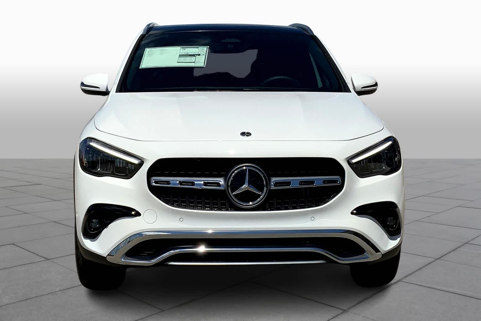 2025 Mercedes Benz GLA 250 photo 2