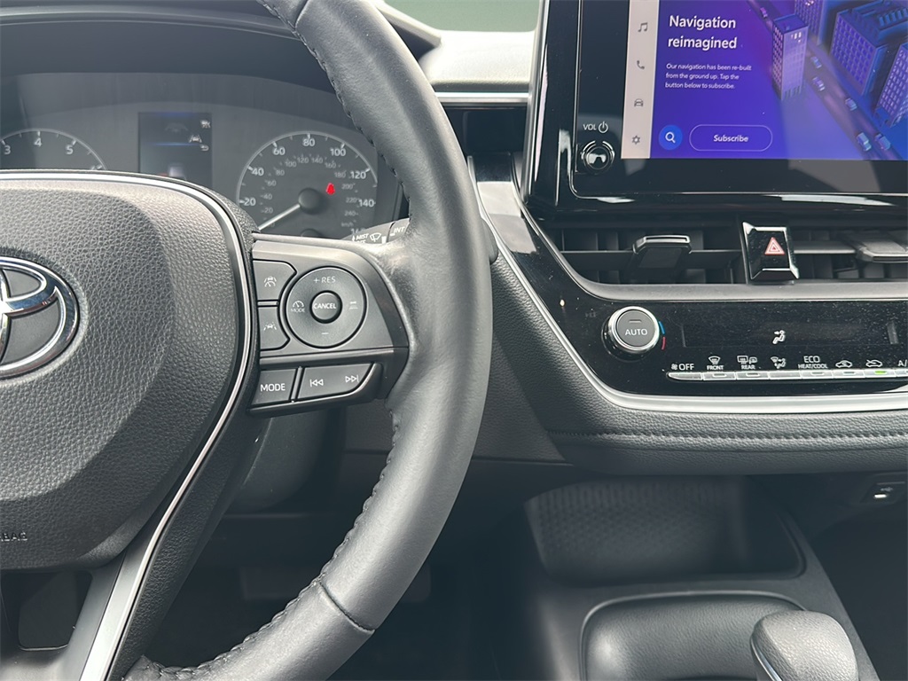2023 Toyota Corolla SE photo 5