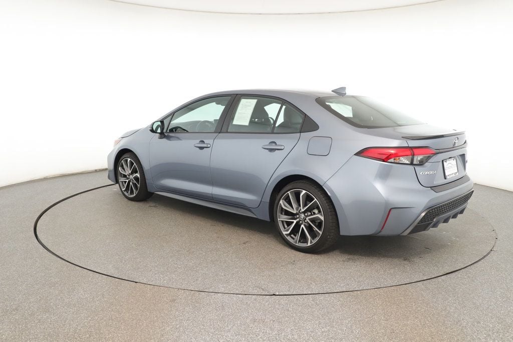 2022 Toyota Corolla XSE photo 3