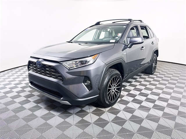 2019 Toyota RAV4 Hybrid Limited photo 3