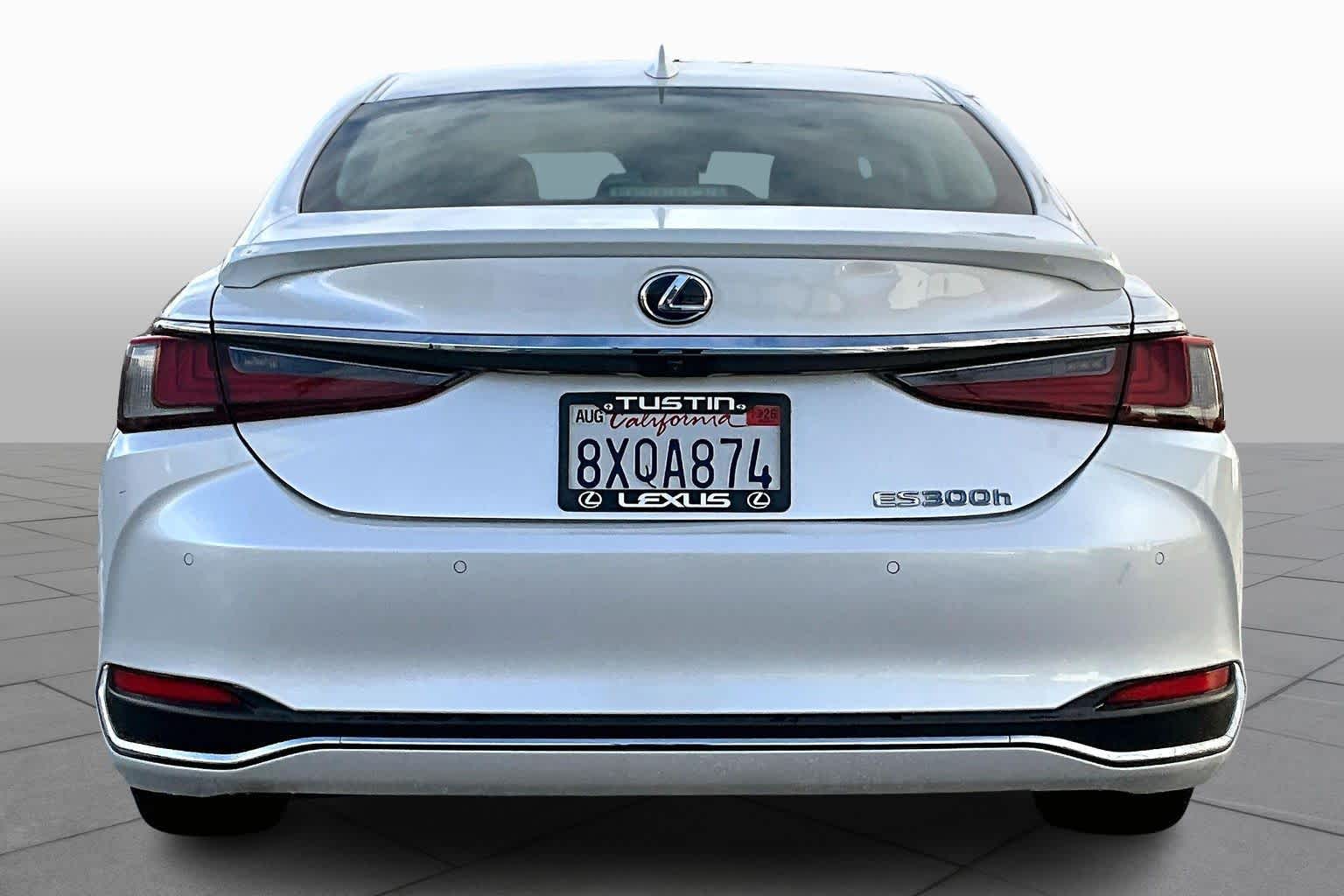 2021 Lexus ES Premium photo 4