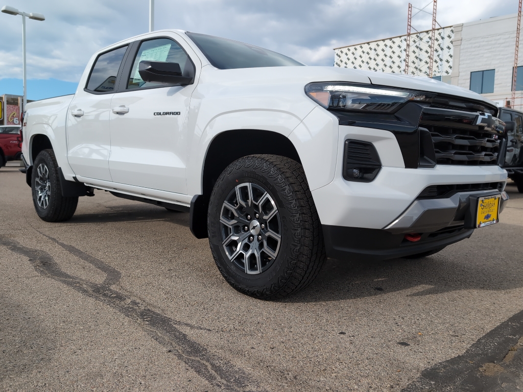 2025 Chevrolet Colorado Z71 photo 34
