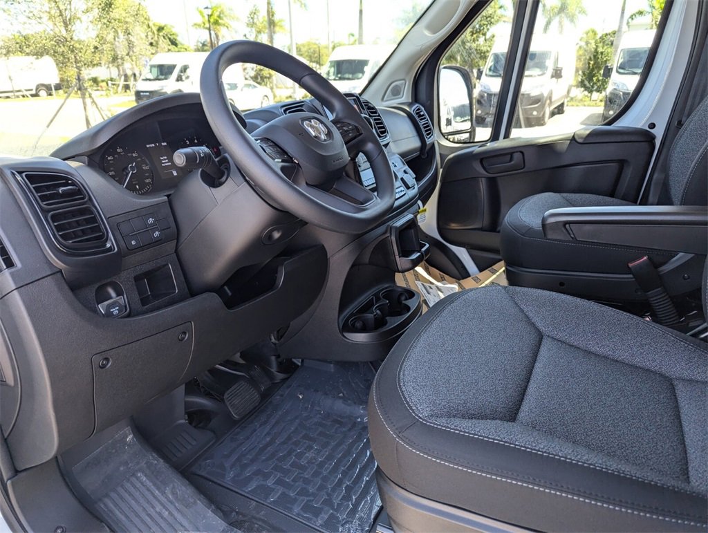 2025 Ram ProMaster 1500 photo 12