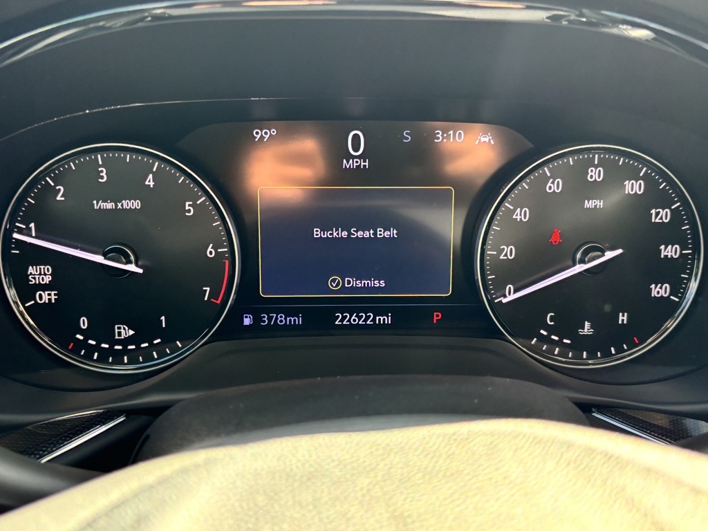 2023 Buick Envision Essence photo 9