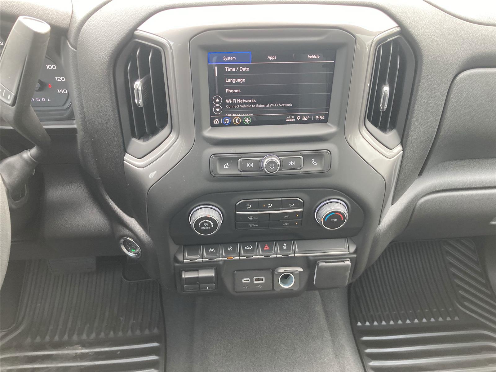 2026 Chevrolet Silverado 1500 Custom photo 13