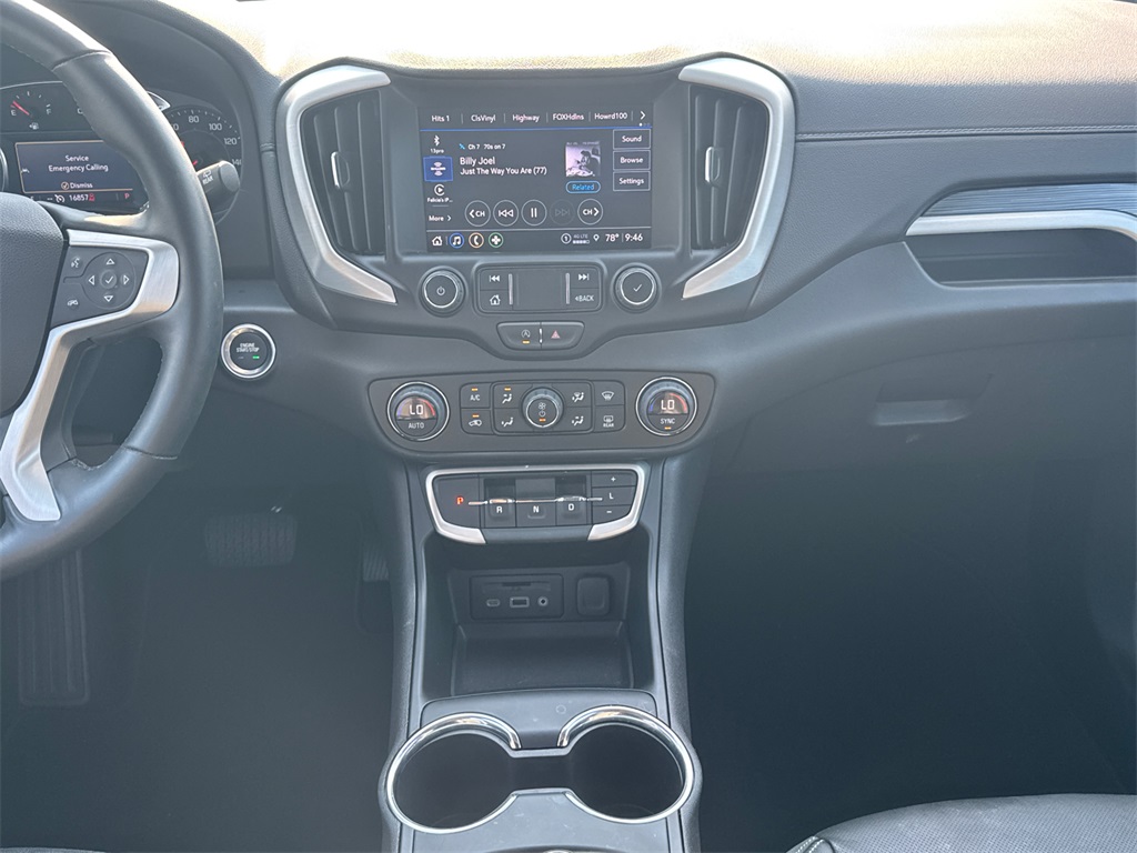 2023 Gmc Terrain SLT photo 22