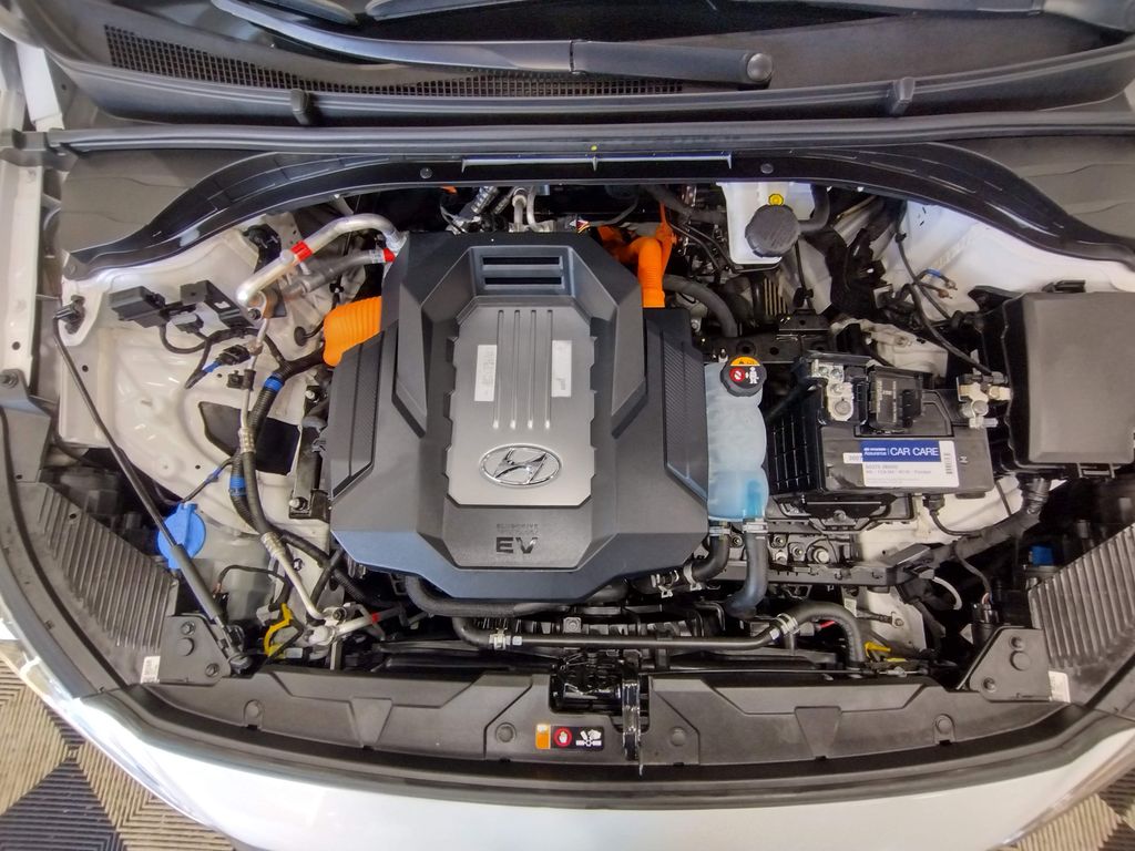 2020 Hyundai Ioniq Electric SE photo 7