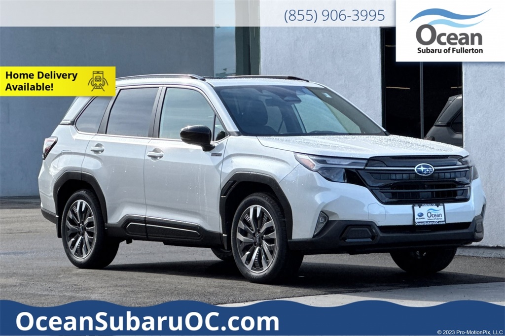 2025 Subaru Forester Touring's photo