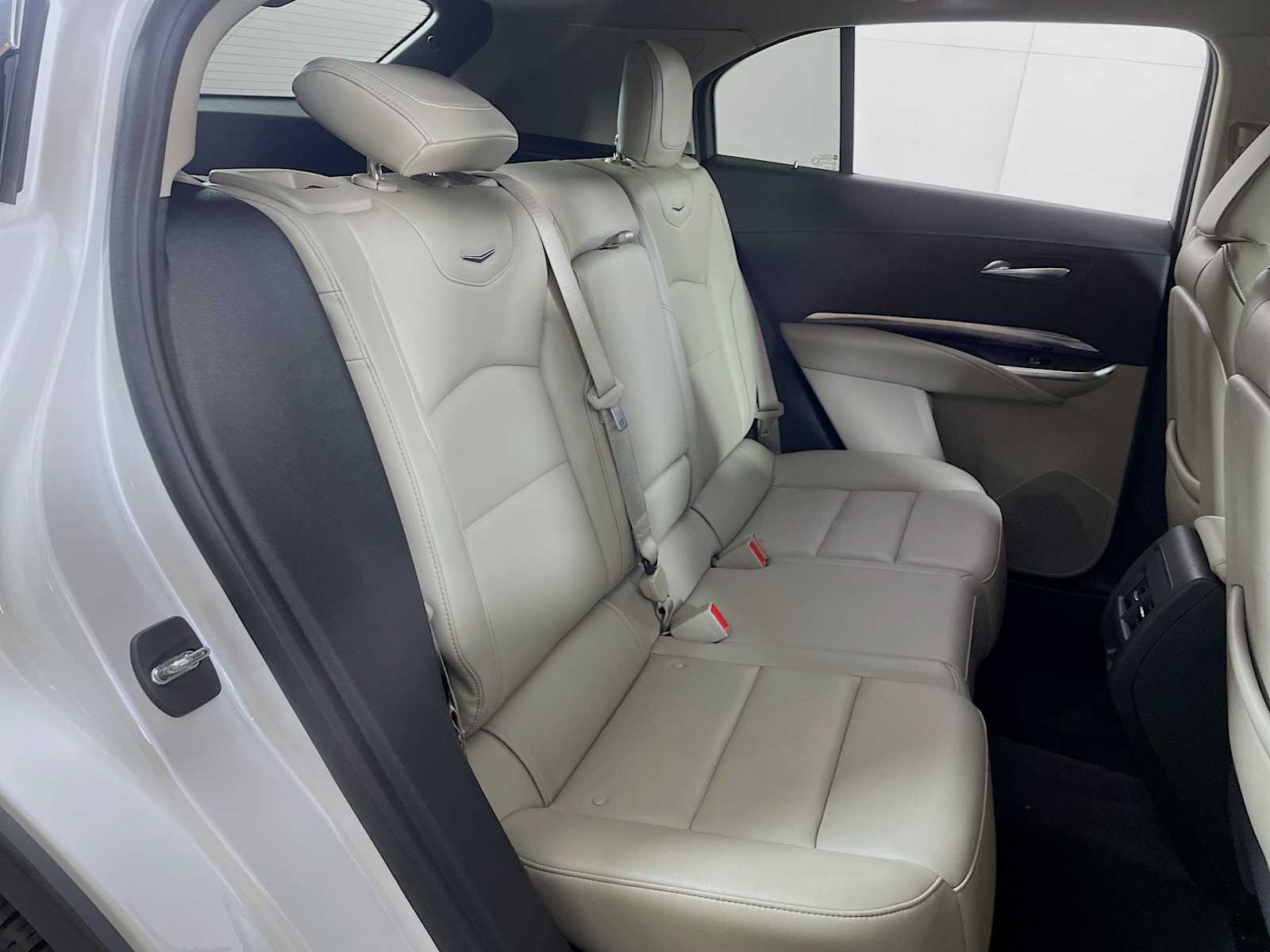 2022 Cadillac XT4 Luxury photo 24