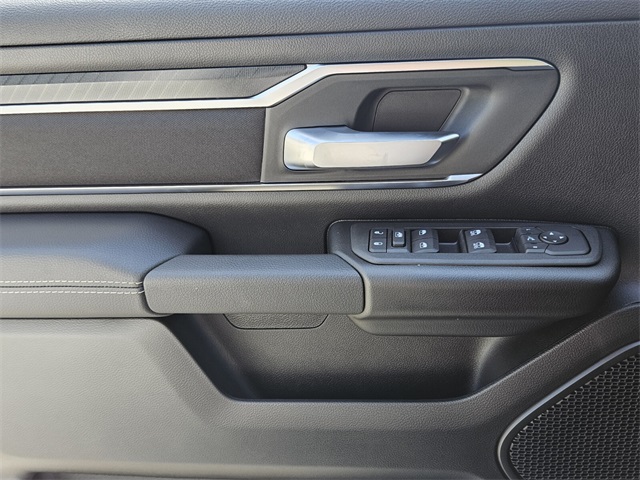 2025 Ram 1500 Big Horn photo 27