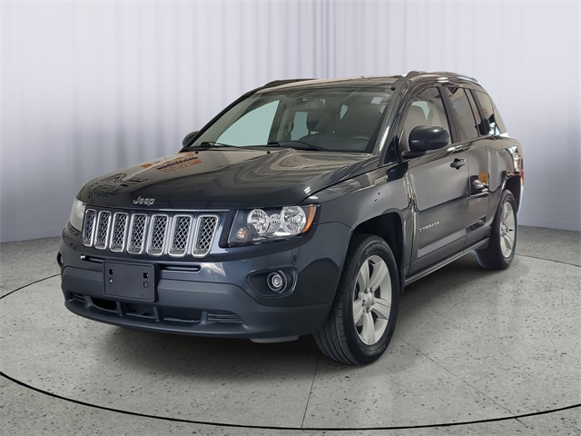 2014 Jeep Compass Latitude photo 4