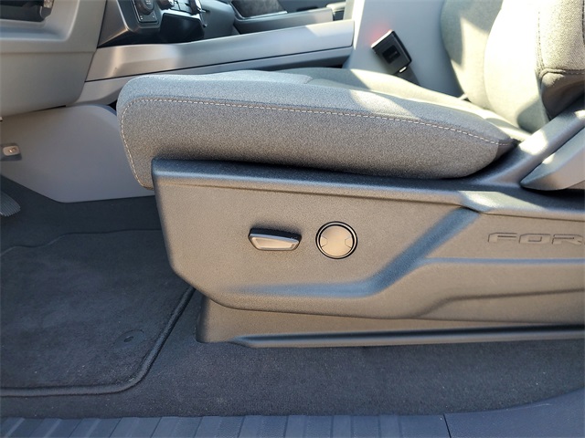 2026 Ford F-250 XLT photo 16