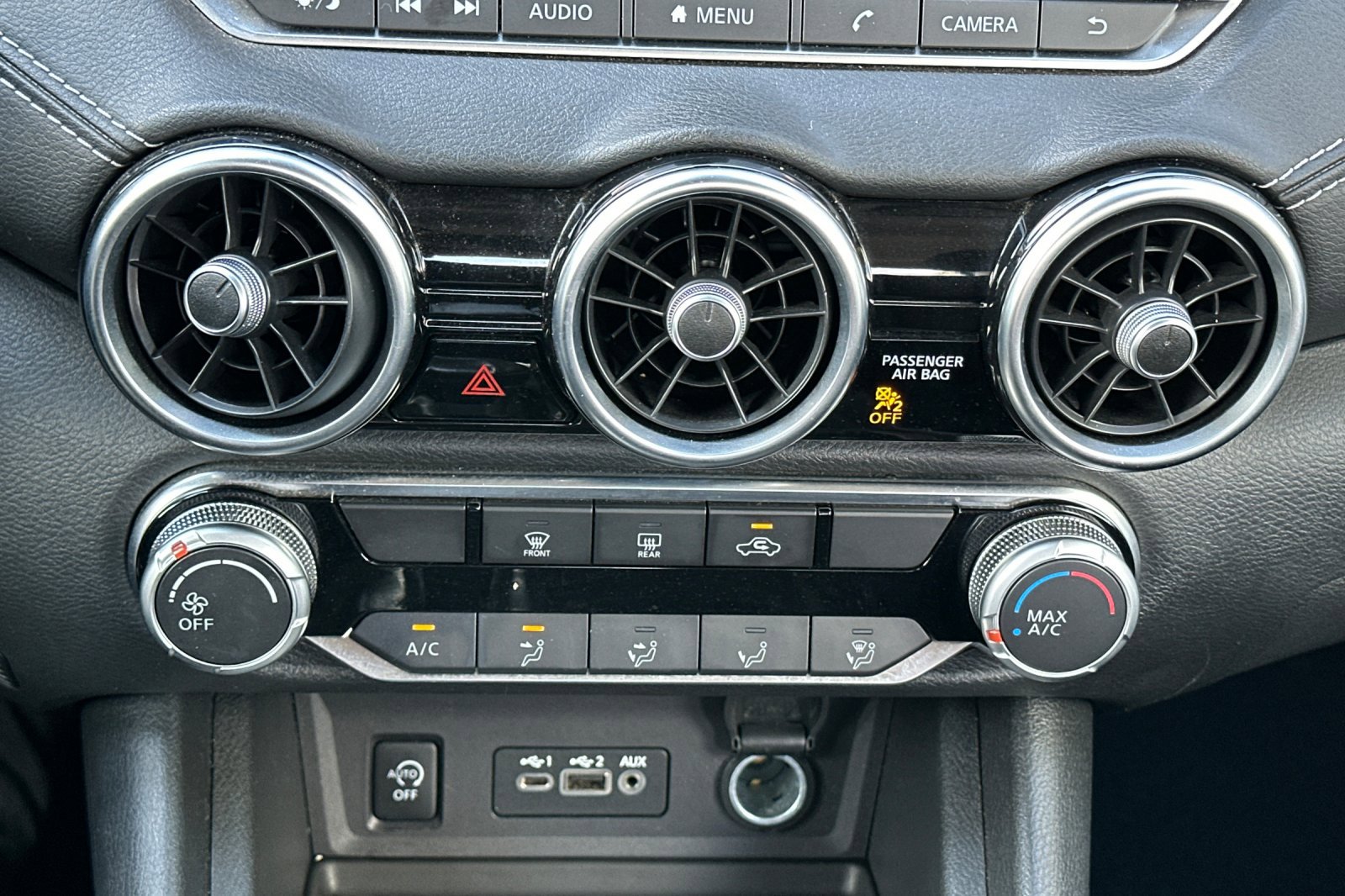 2024 Nissan Sentra SV photo 18