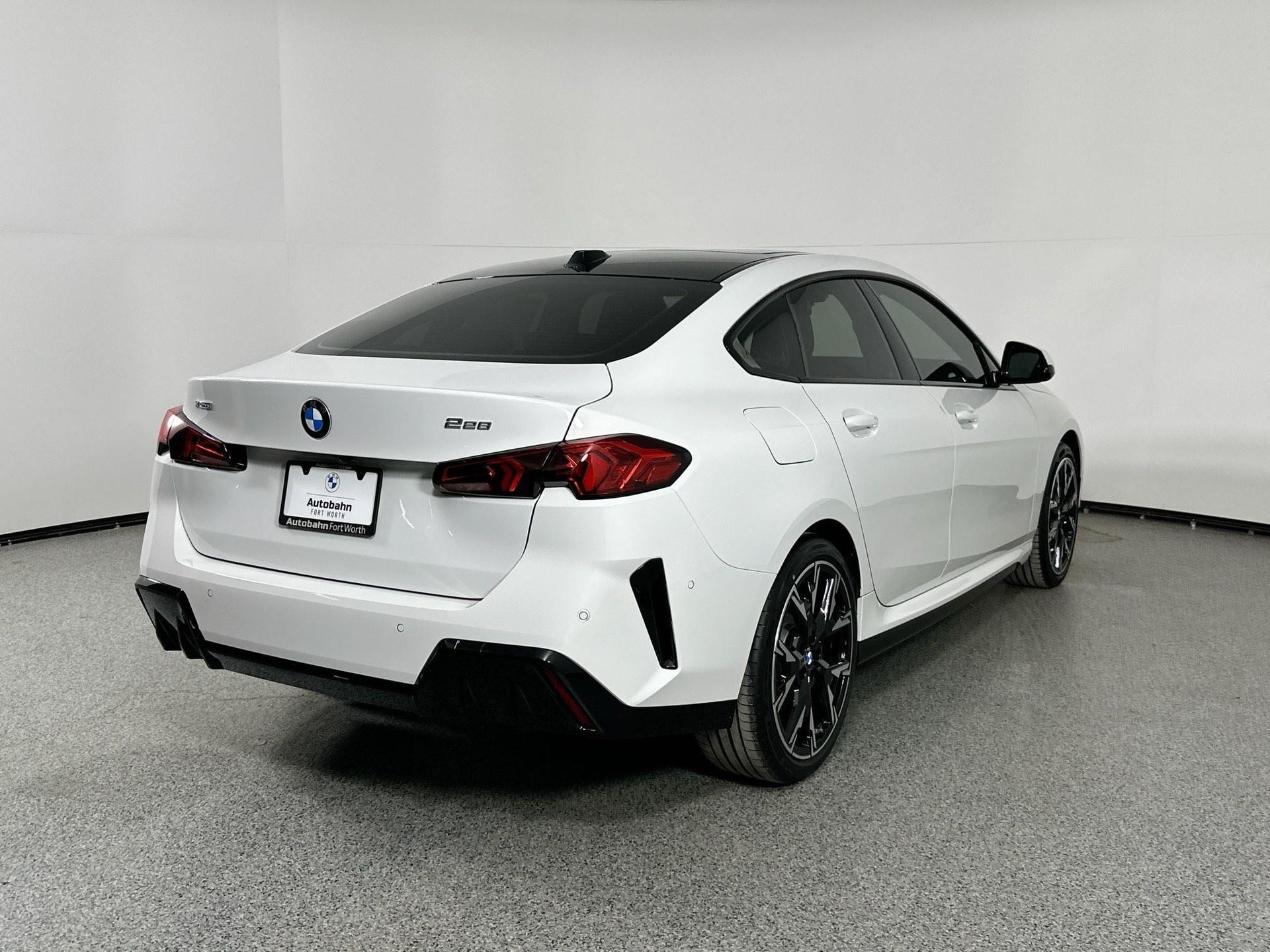 2025 Bmw 228i xDrive Gran Coupe photo 4