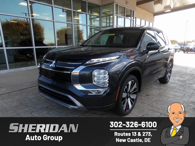 2025 Mitsubishi Outlander SEL's photo