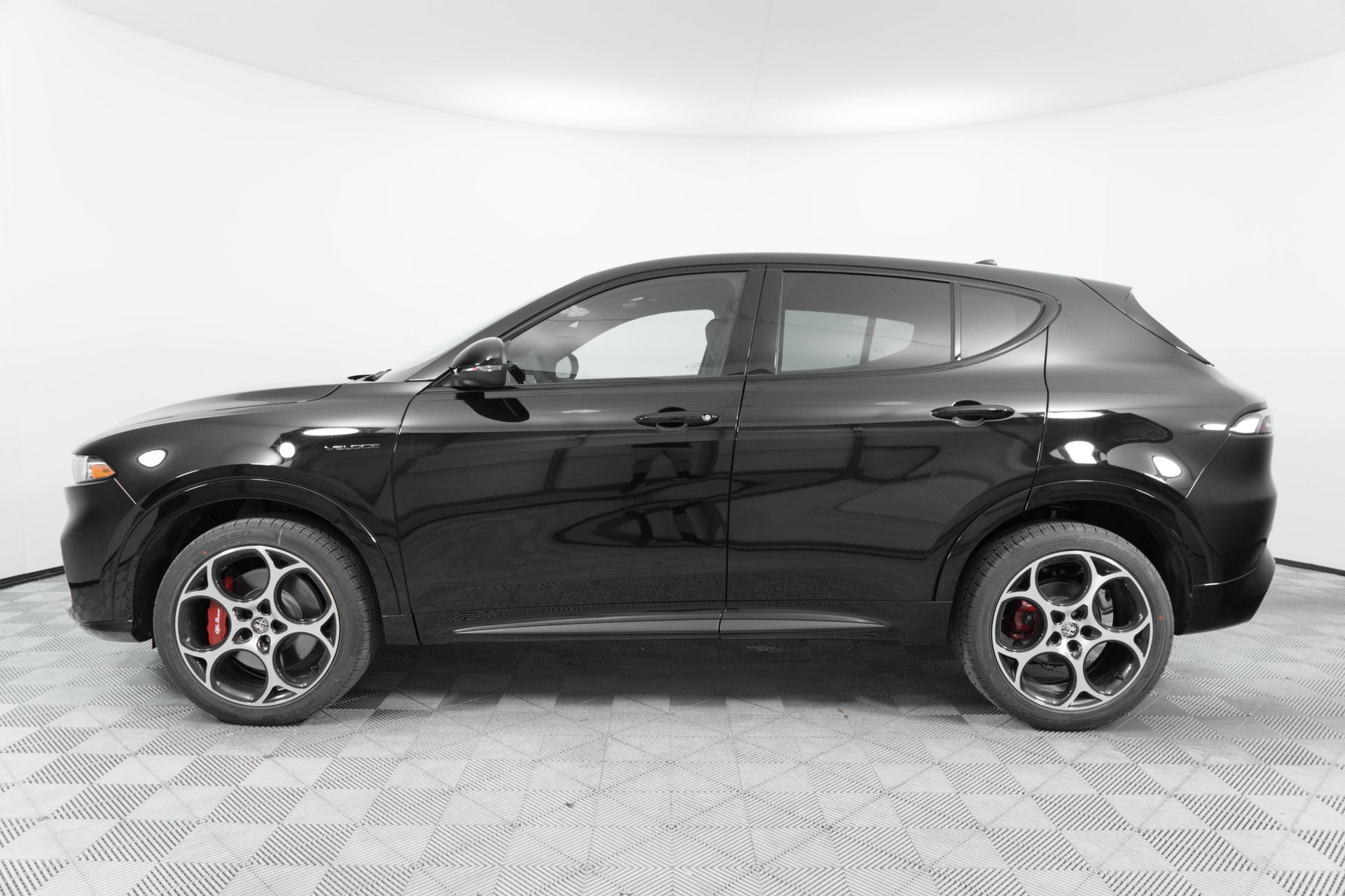 2025 Alfa Romeo Tonale Veloce photo 4