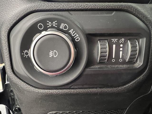 2020 Jeep Wrangler Unlimited Sport Altitude photo 11