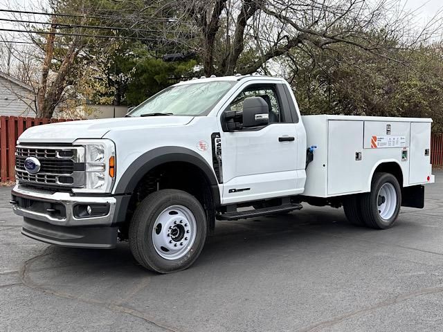 2024 Ford F-450 XL photo 3
