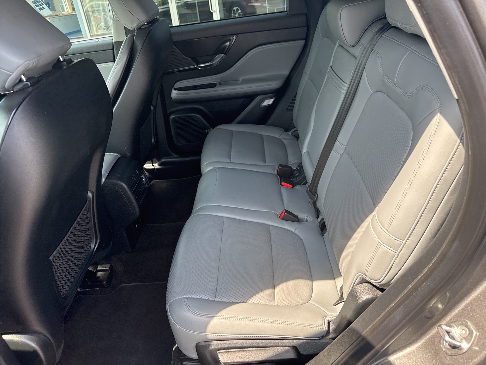 2021 Lincoln Corsair Standard photo 23