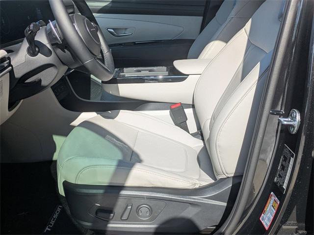 2025 Hyundai Tucson Limited photo 7