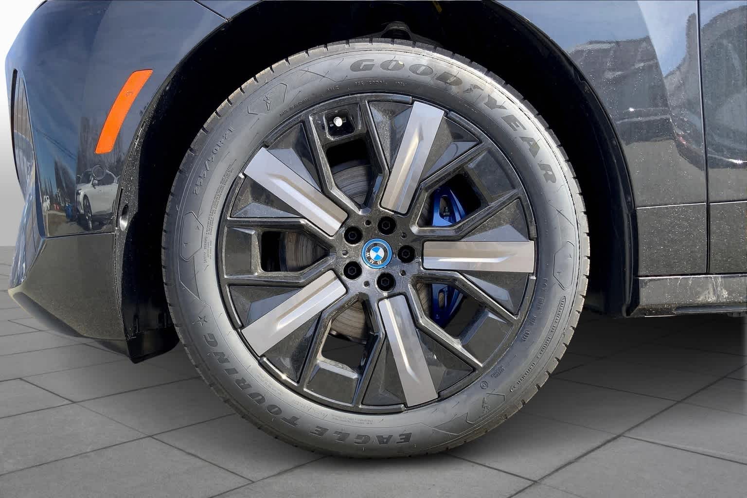 2025 Bmw iX iX xDrive50 photo 10