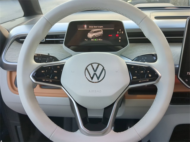 2025 Volkswagen ID. Buzz Pro Plus photo 24
