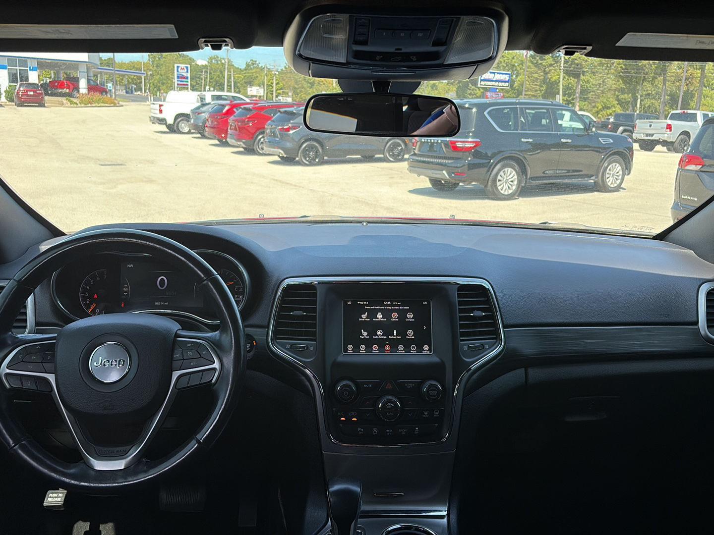 2021 Jeep Grand Cherokee Laredo E photo 5
