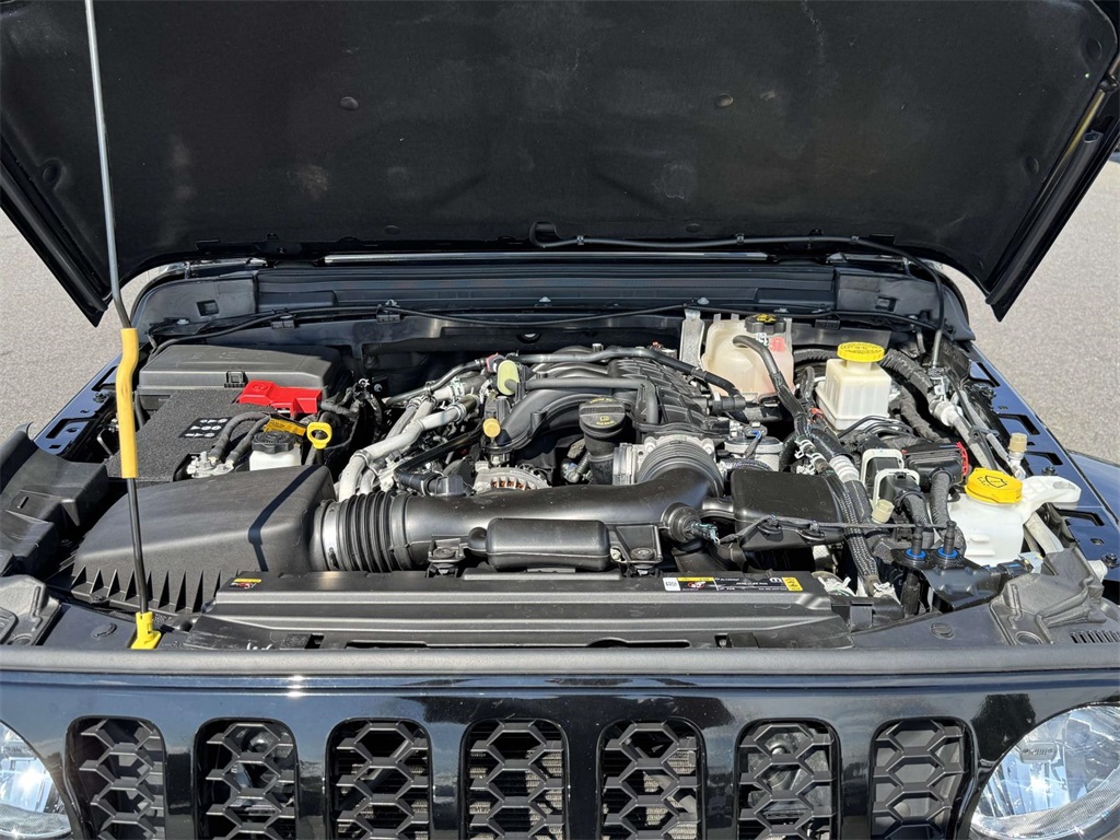 2022 Jeep Gladiator Altitude photo 11