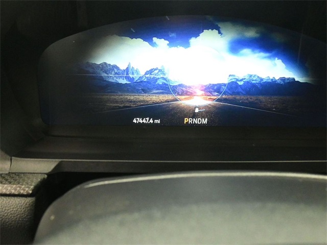 2022 Ford Explorer ST photo 10