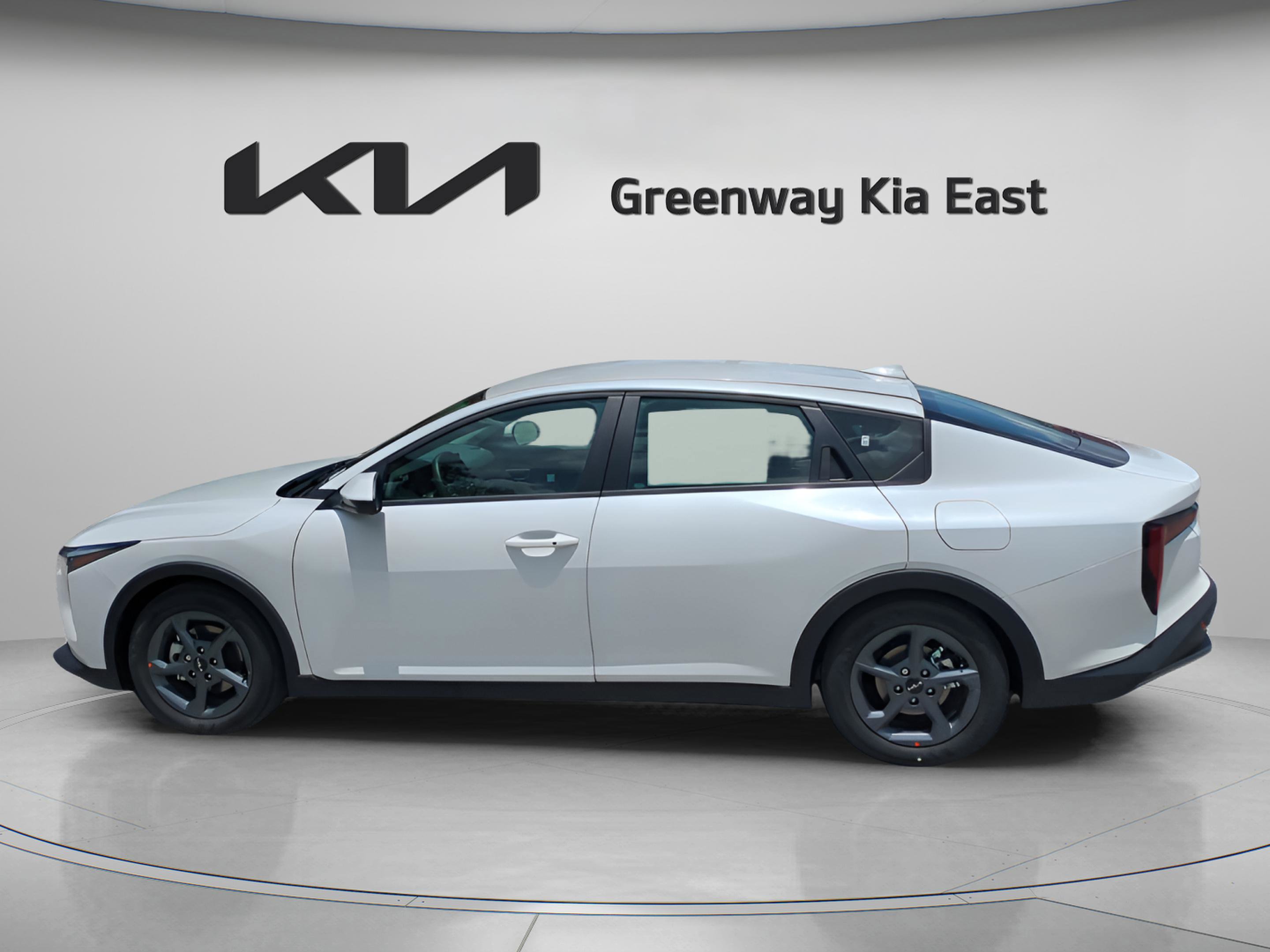 2025 Kia K4 LXS photo 4