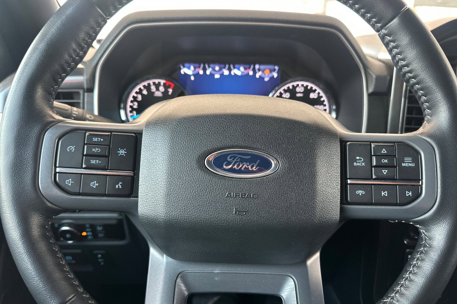 2022 Ford F-150 XLT photo 29