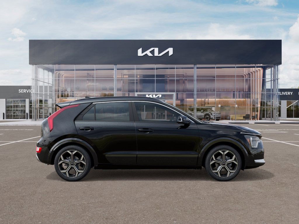 2025 Kia Niro EX Touring photo 6