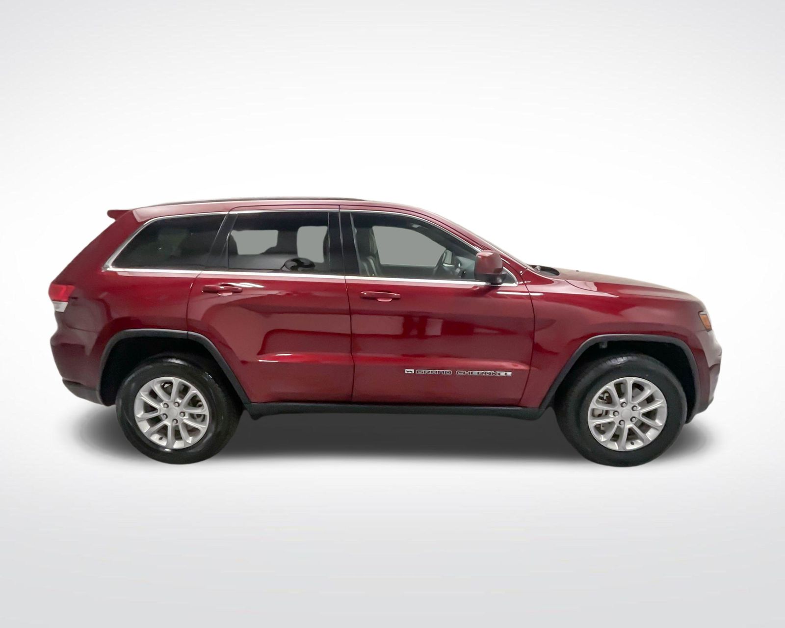 2022 Jeep Cherokee Laredo X photo 3