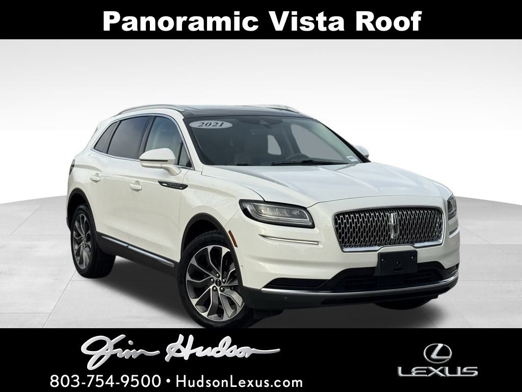 2021 Lincoln Nautilus Reserve's photo