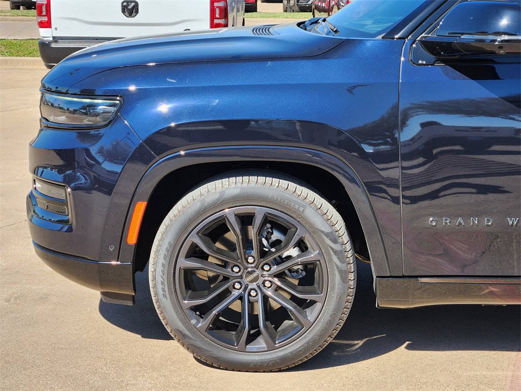 2024 Jeep Grand Wagoneer L II photo 6