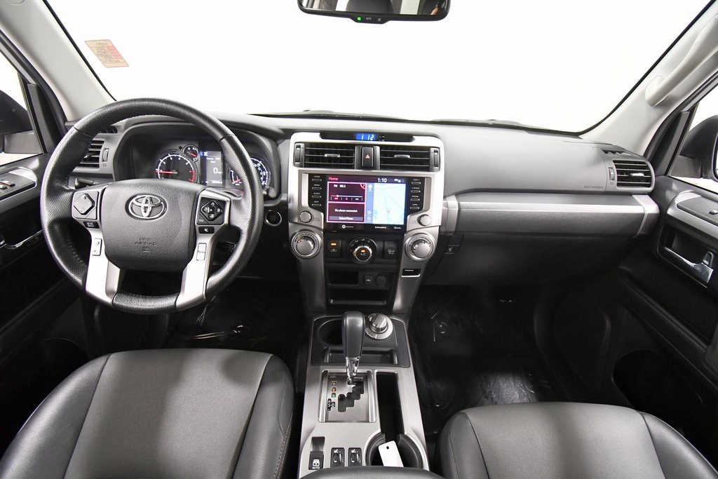2024 Toyota 4Runner SR5 Premium photo 3