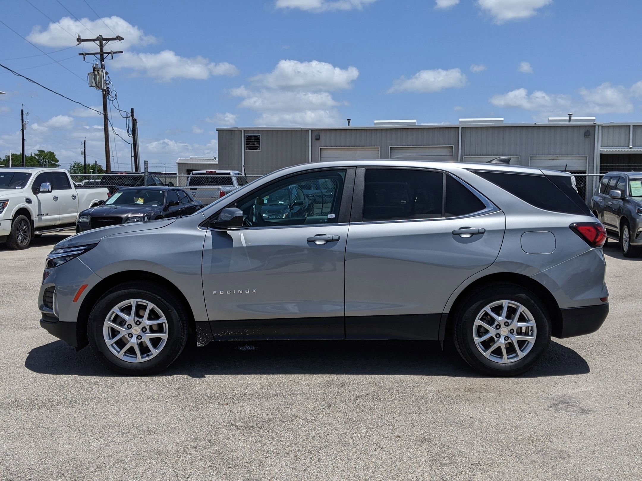 2023 Chevrolet Equinox LT photo 6