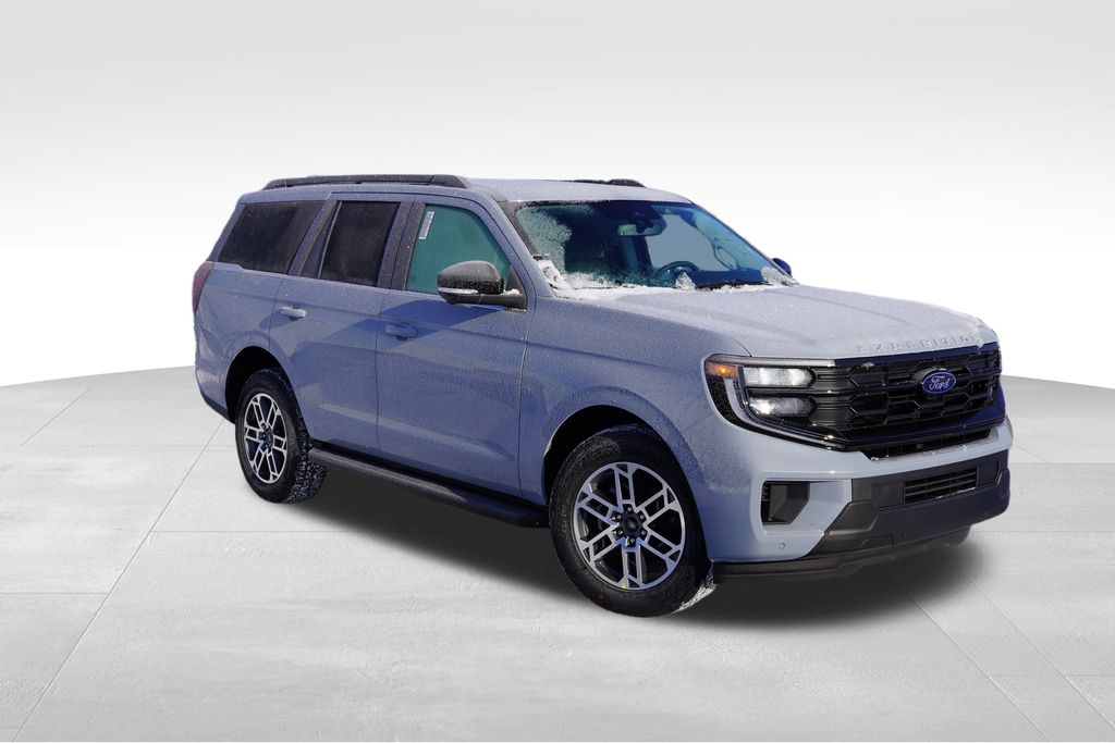 2025 Ford Expedition Active's photo