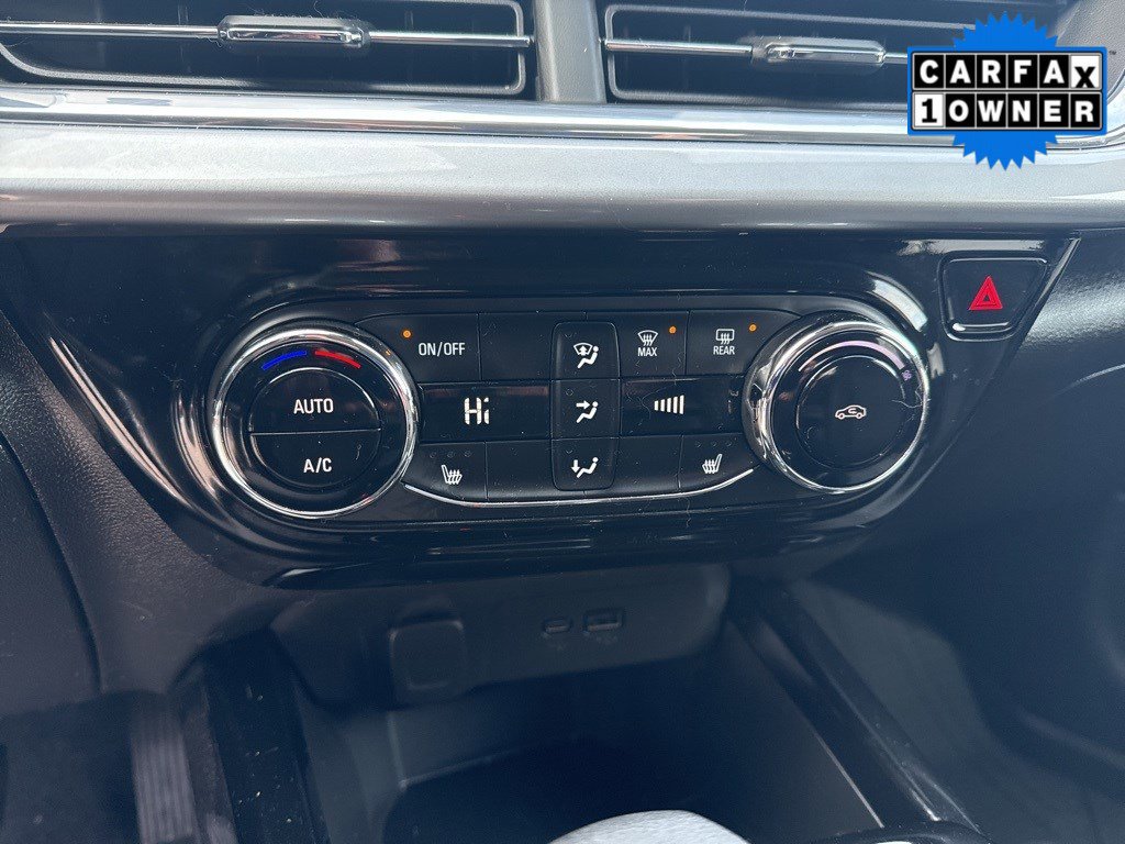 2024 Chevrolet Trax LT photo 18