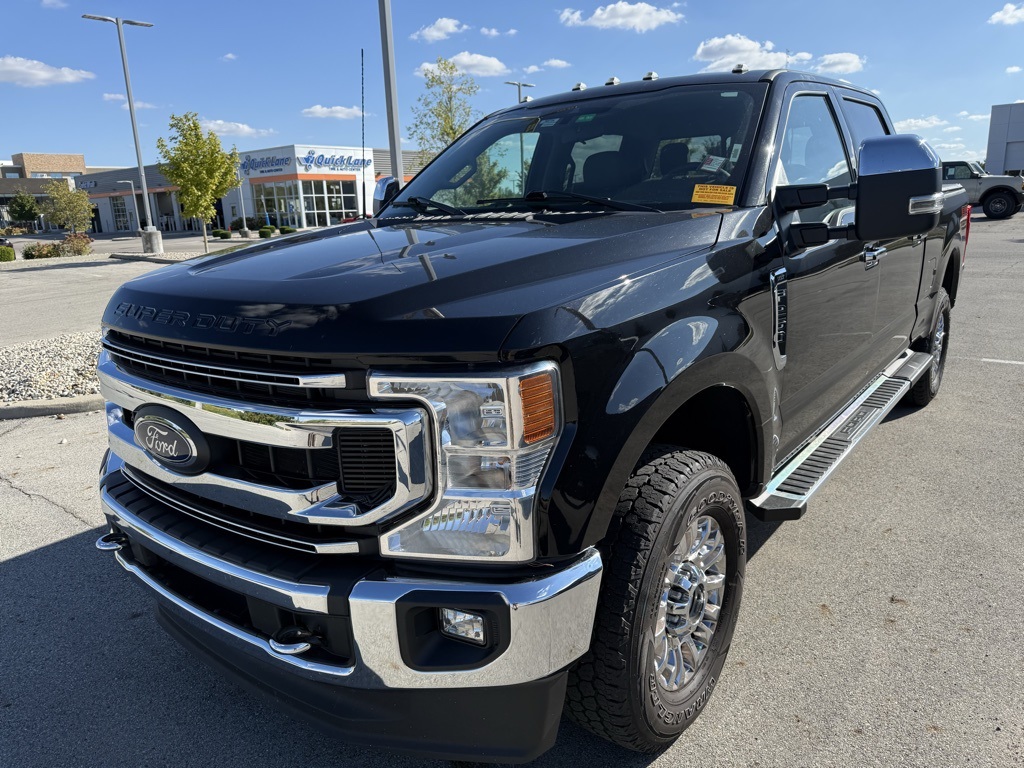 2022 Ford F-250 XLT photo 2