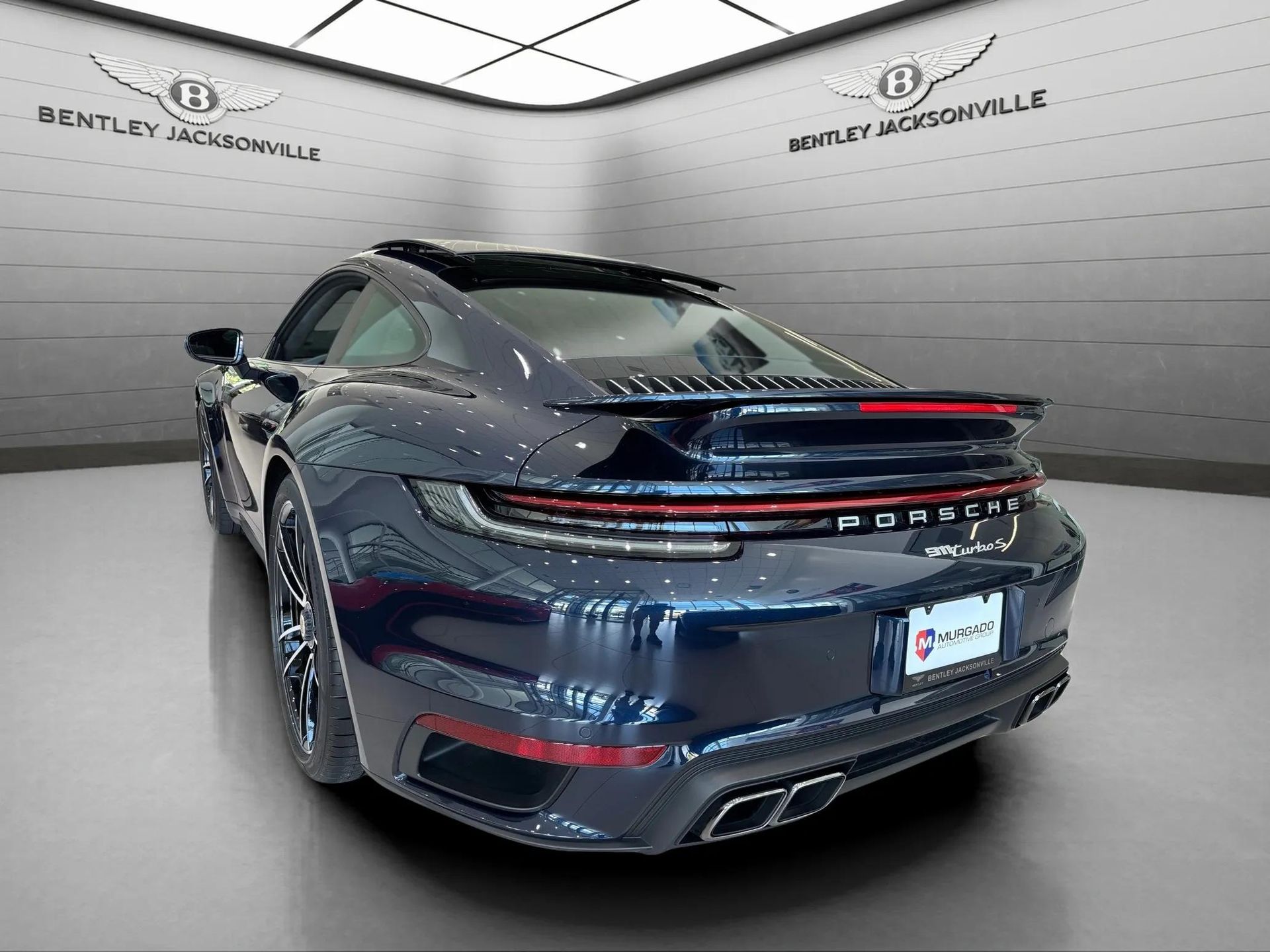 2021 Porsche 911 Turbo S photo 3